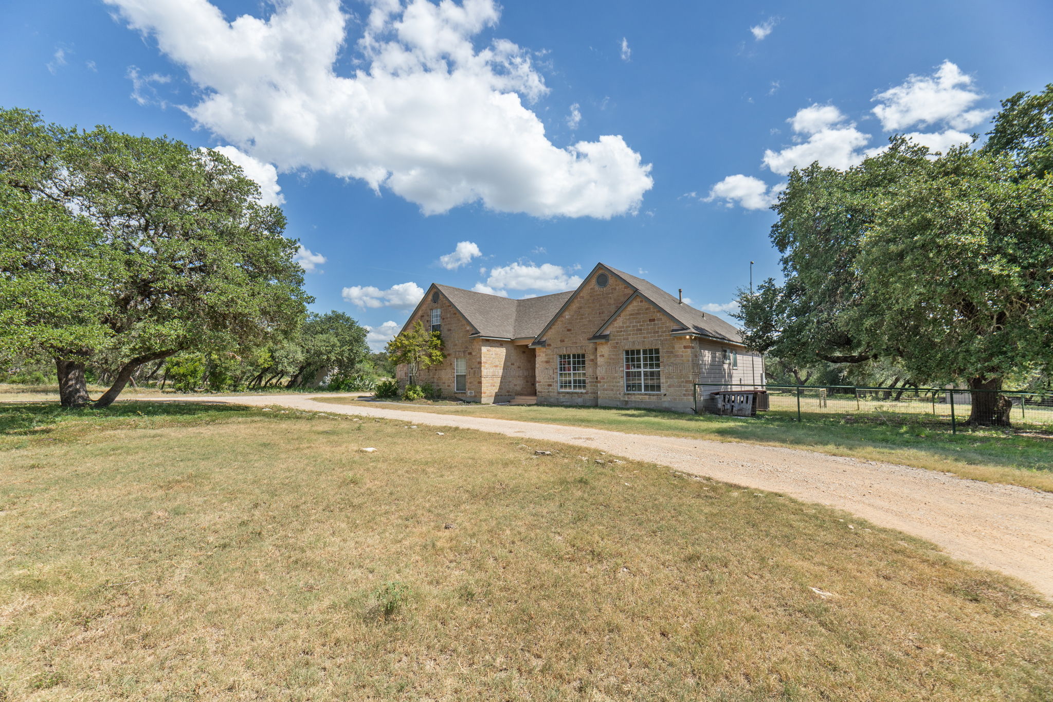 25.01 Acres (370 PR 3502, Hondo)