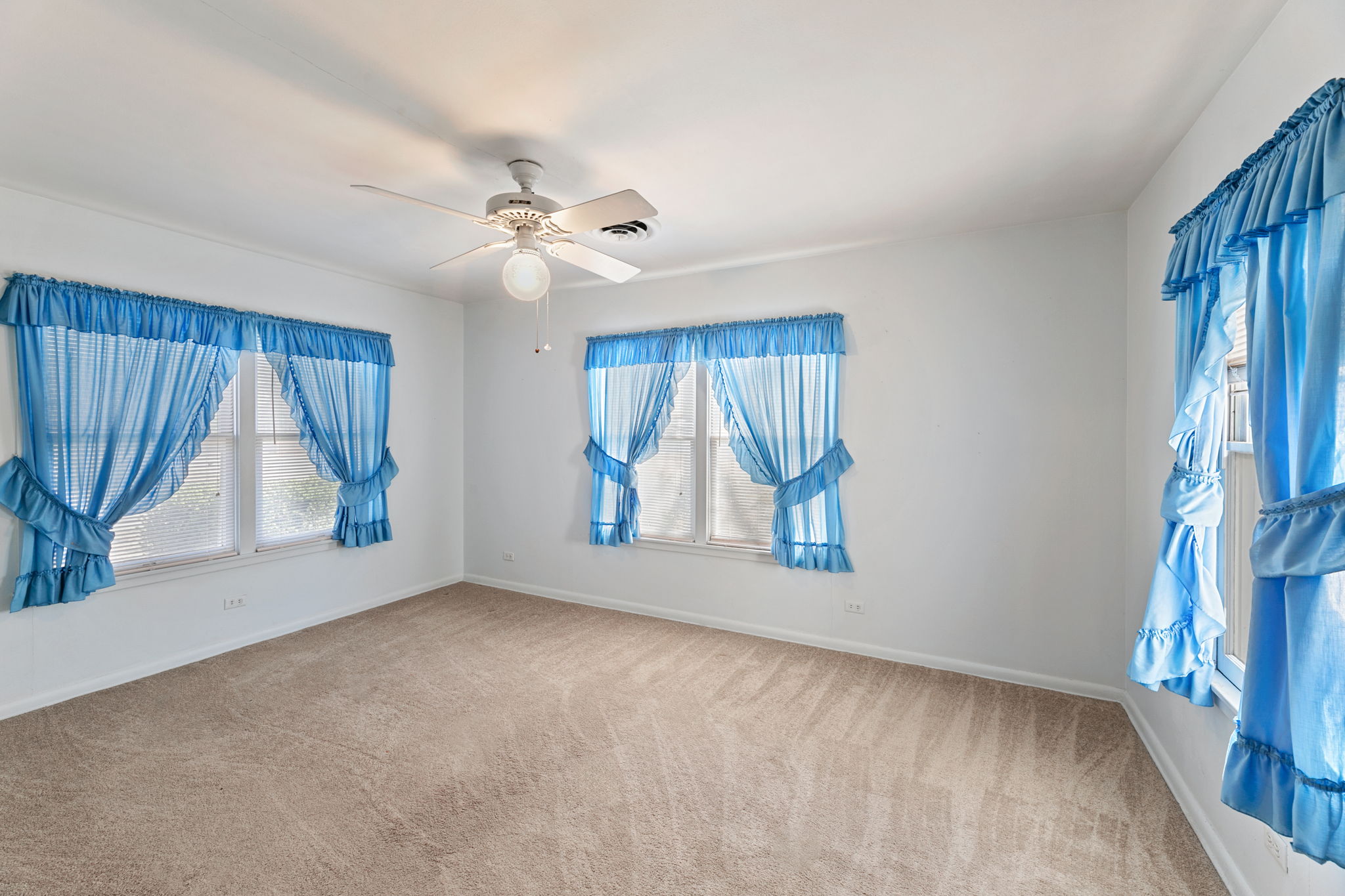 2602 Avenue K, Hondo