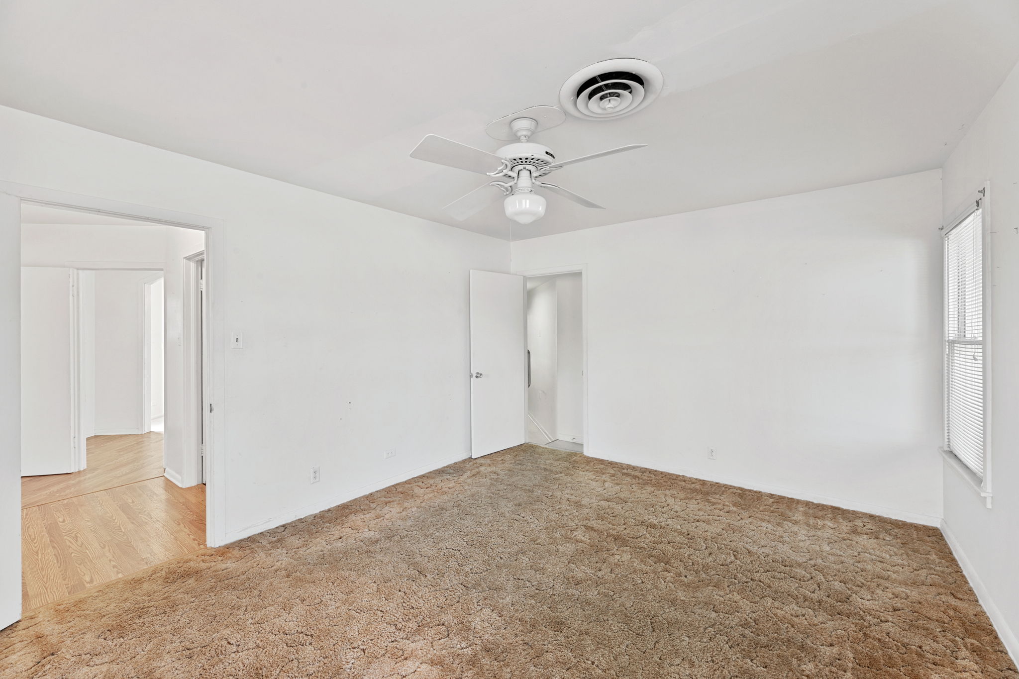 2602 Avenue K, Hondo